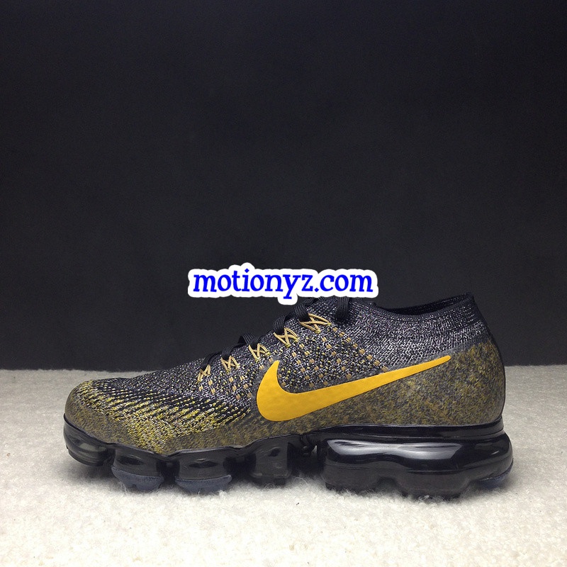 Nike Air VaporMax Black Golden